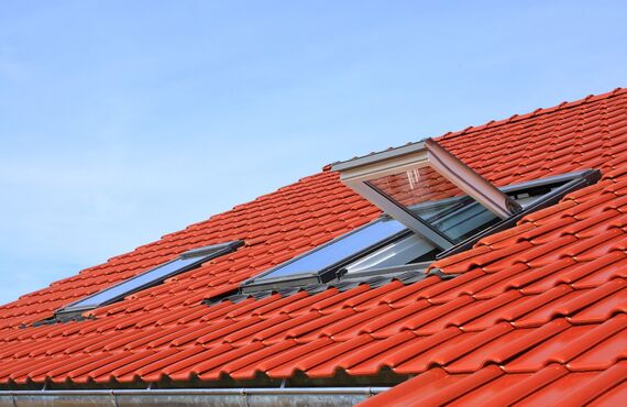 屋根の修繕、塗装もご相談ください| 堺市で住宅リフォームをご希望なら株式会社S‘growにお任せください